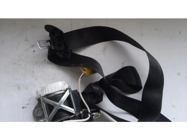 Передний ремень безопасности