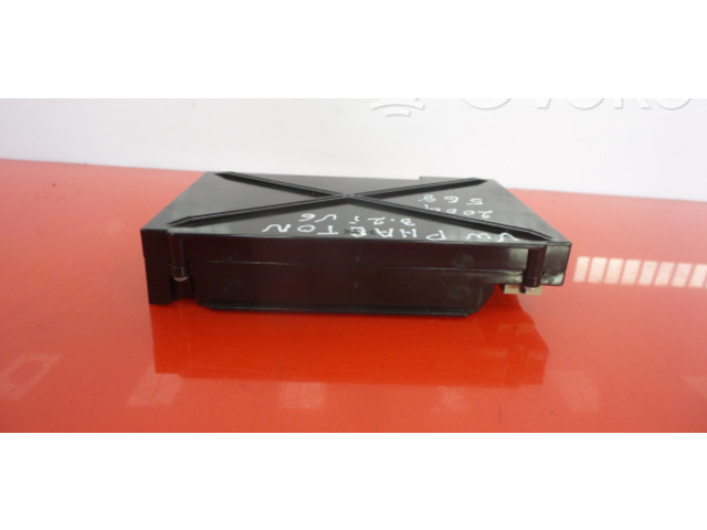 Блок управления двигателя 8D0907040H, 568   Volkswagen Phaeton