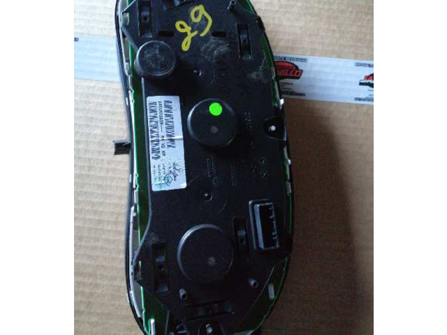 Панель приборов 248102383R Dacia Sandero