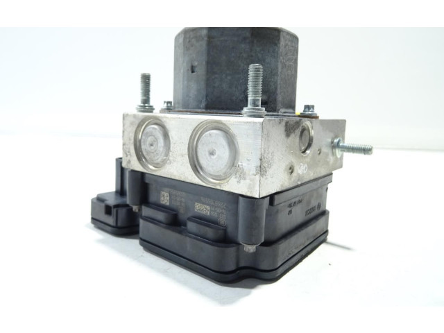 Блок АБС 476608197R Dacia Duster 2010 - 2017 года