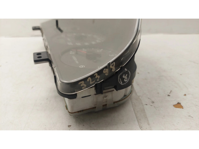 Přístrojová deska  Mazda 323 F 1999 BJ4WC  