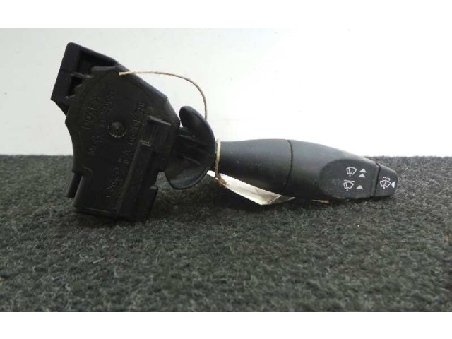 Ручка стеклоочистителей    Ford Fusion