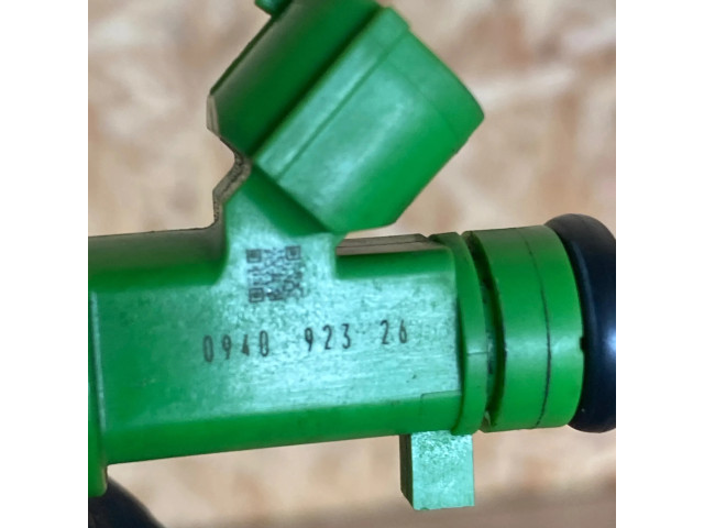 Vstřikovač 094092326 Nissan Murano Z52 pro benzínový motor 3.5