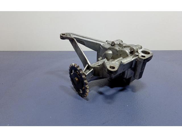 Масляный насос  DW10CTED4 9682393380, 9682393380  Citroen C5 