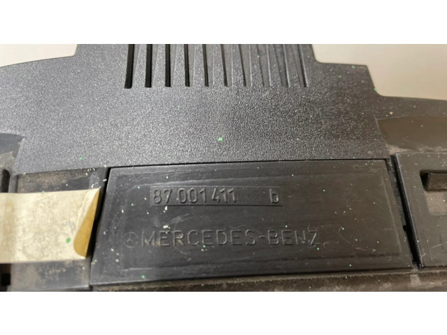 Přístrojová deska Mercedes-Benz S W220 2003 87001411