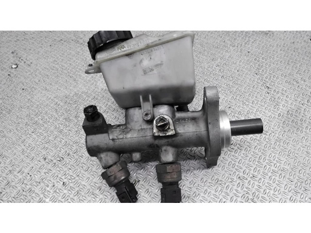 Главный тормозной цилиндр