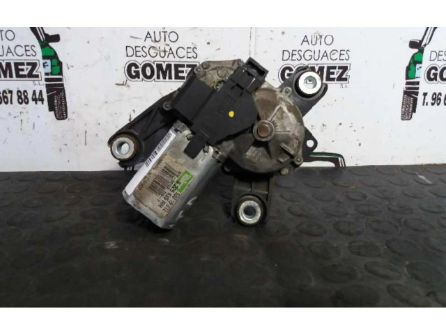 Моторчик заднего дворника 09225634    Opel Combo C