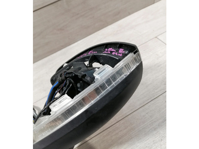 Зеркало электрическое Volkswagen Golf VIII 2019 - года