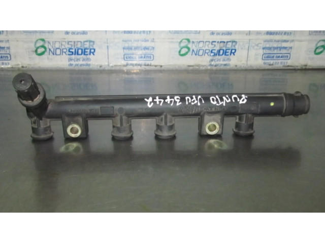 Vstřikovací lišta 3219018301 Fiat Punto (188) pro benzínový motor 1.2 188A4000