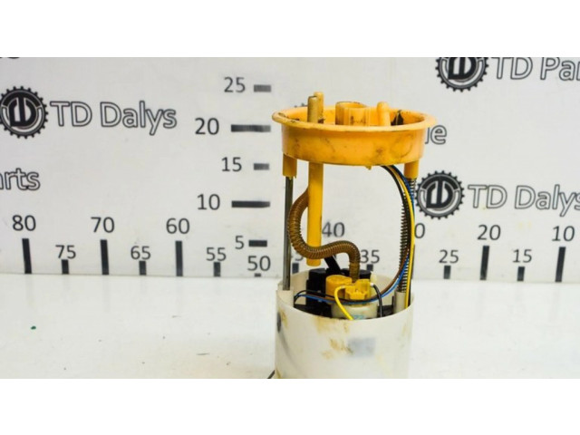 Насос топлива (в топливном баке)