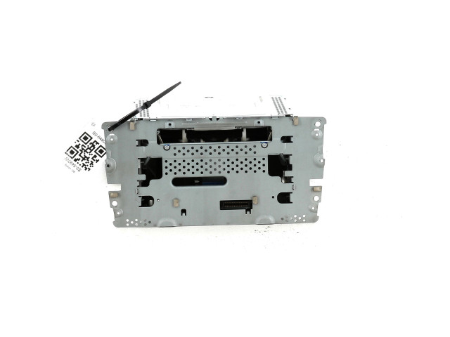 Радио/ проигрыватель CD/DVD / навигация       Skoda Superb B5 (3U)  2001 - 2008 года   