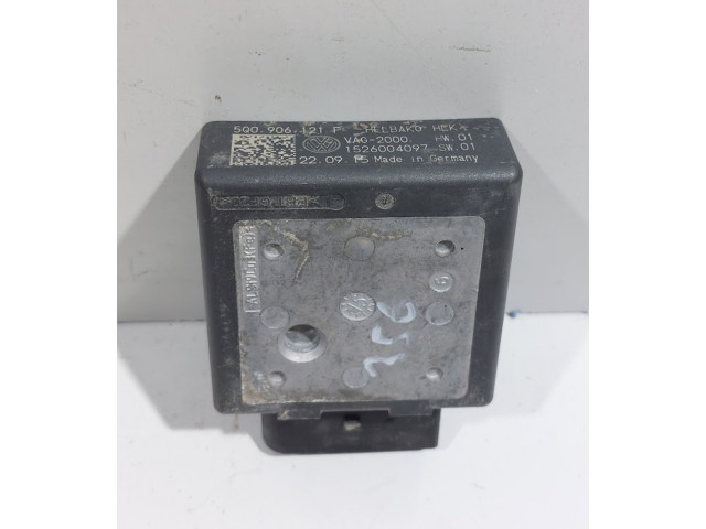 Блок управления топливного насоса 5Q0906121F, 5Q0906121F   Skoda  Superb B8 (3V)  2015 - 2024 года