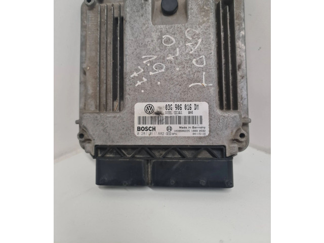 Řídící jednotka 03G906016DM, 1039S06225 Volkswagen Caddy 2005