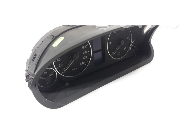 Панель приборов A1694400811, A1695405347 Mercedes-Benz A W169