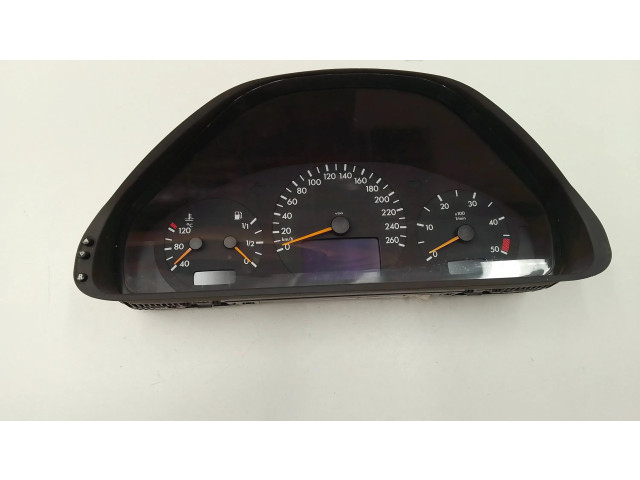 Панель приборов A2105402811   Mercedes-Benz E W210       