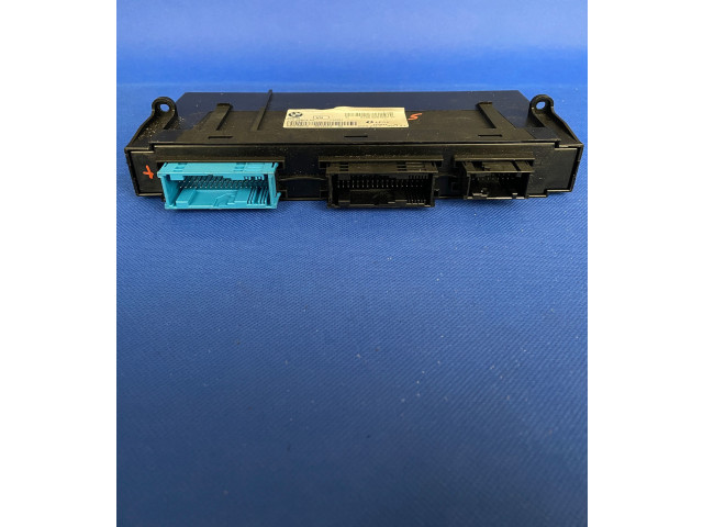 Блок предохранителей 9267537, 8014473   BMW X3 F25    