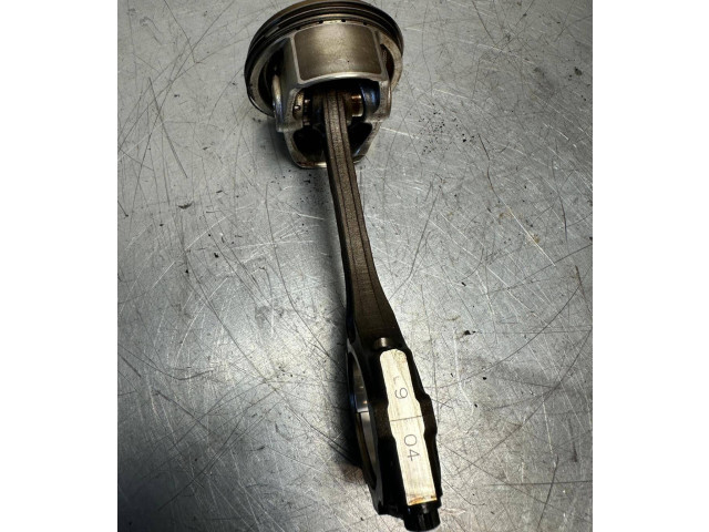 Píst 131010T040   Toyota Prius (XW30)    2ZR-FXE 