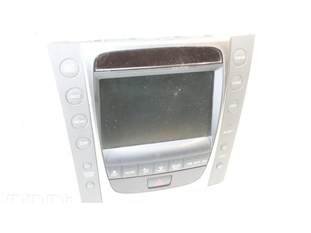 Радио/ проигрыватель CD/DVD / навигация