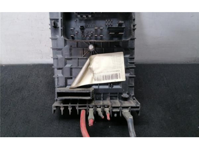 Блок предохранителей  1K0937125A, 1K0937125A   Volkswagen Caddy    