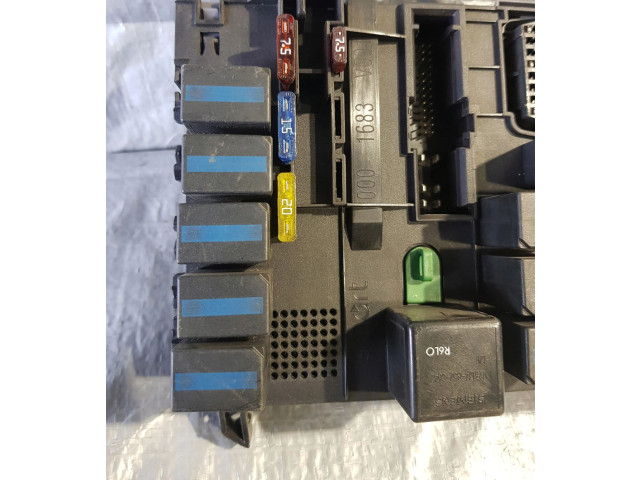 Pojistková skříňka 0001683V001 Smart ForTwo 2001