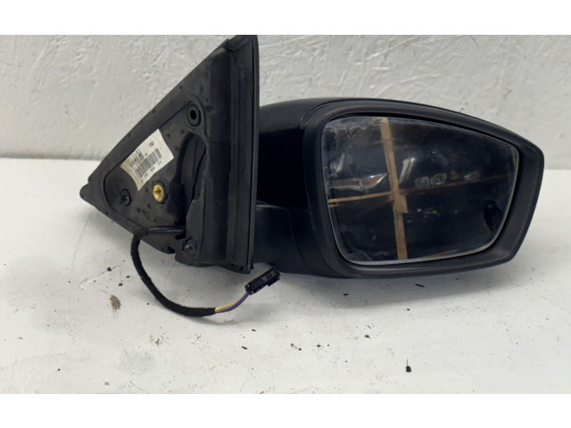 Зеркало электрическое Skoda Fabia Mk3 (NJ) 2015 - 2021 года