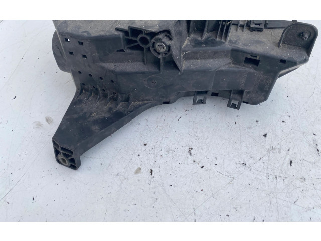 Блок предохранителей  9494210, 9452993   Volvo V70    