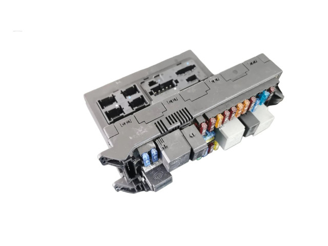 Pojistková skříňka 2115453801, HW3402 Mercedes-Benz E W211 2004