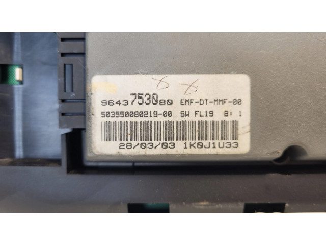 Панель приборов 1495744080, 501021890072 Citroen C8