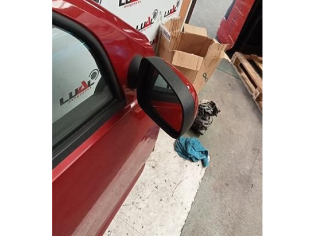 Зеркало (механическое)       Dacia Sandero  2008 - 2012 года   