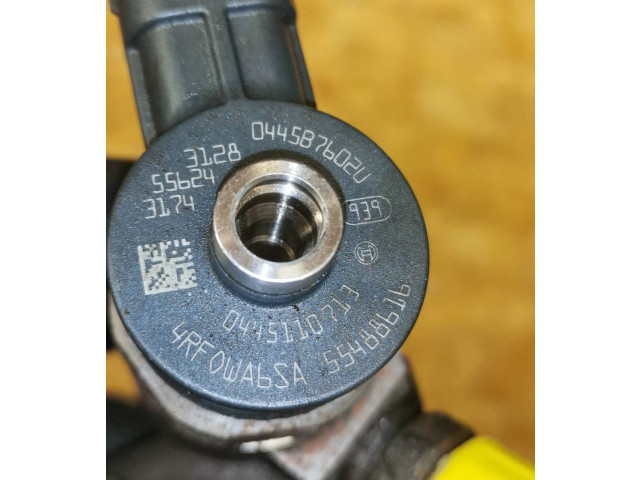 Vstřikovač 0445110713, 55488616 Opel Zafira C