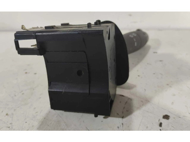 Ручка стеклоочистителей 8200792587   Dacia Logan II