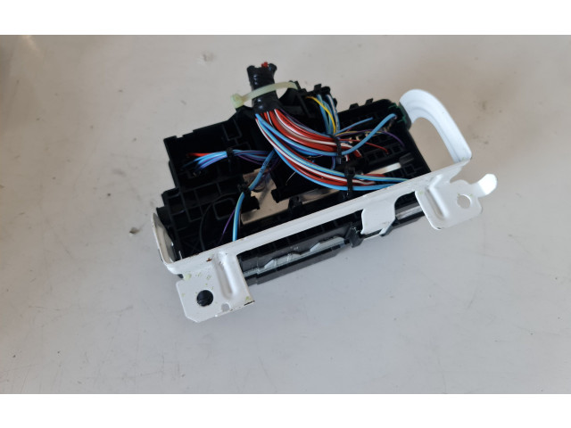 Блок предохранителей 31384034 Volvo XC90