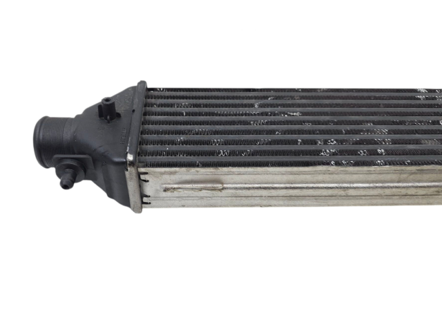 Интеркулер 50539340, 50532811 Alfa Romeo Giulietta