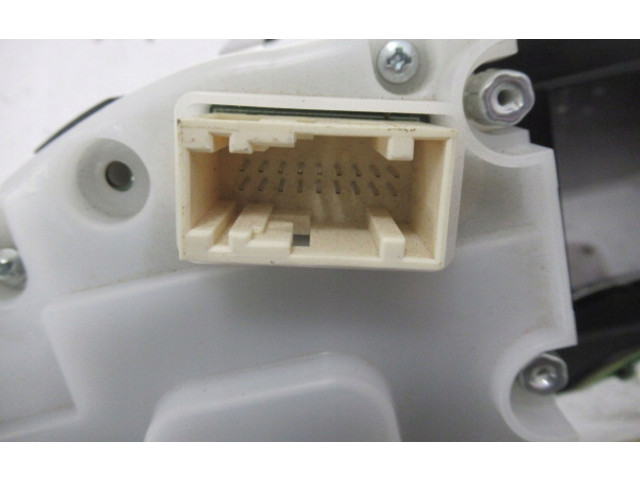 Панель приборов 9805396180 Peugeot 2008 I