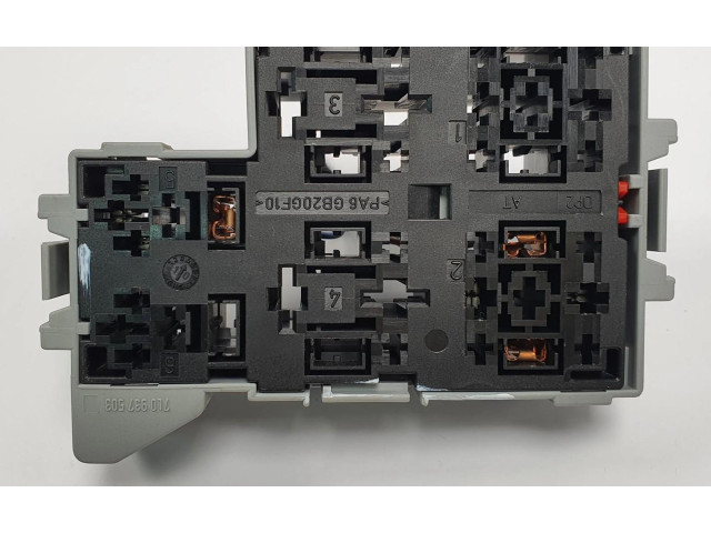 Pojistková skříňka 7L0937503 Porsche Cayenne (92A) 2011