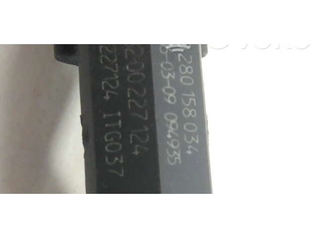 Форсунка 0280158034, 8200227124 Dacia Sandero K7J710