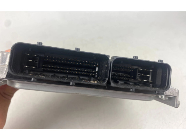 Блок управления двигателя 22611AN042 Subaru Outback