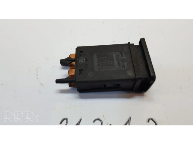 Включатель аварийных фонарей