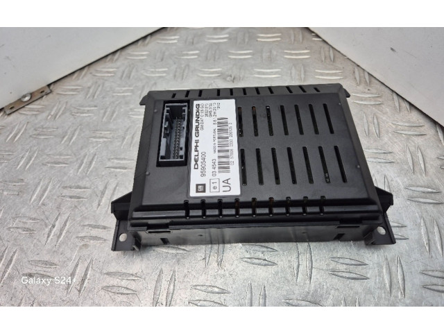 Дисплей    95905400   Opel Antara