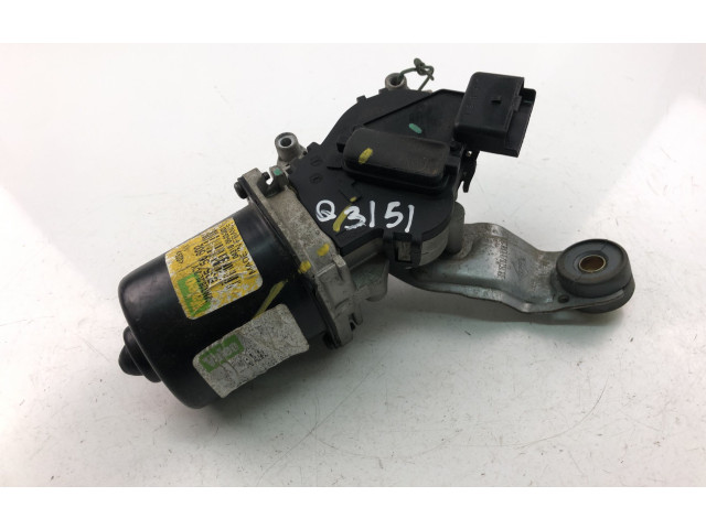 Двигатель стеклоочистителей