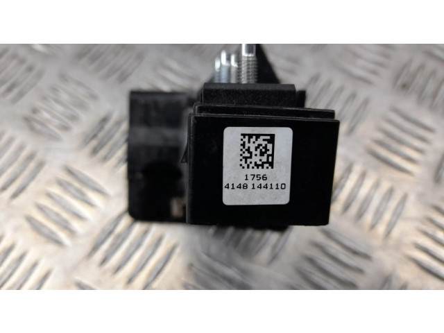 Pojistková skříňka 4148144110 Chevrolet Corvette 2015