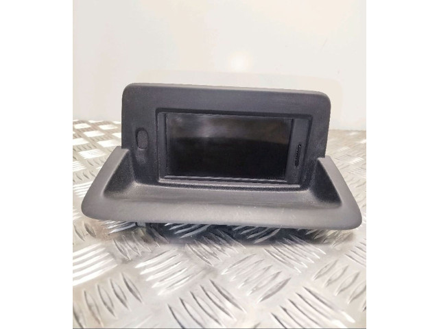 Дисплей    8200884342   Renault Clio III