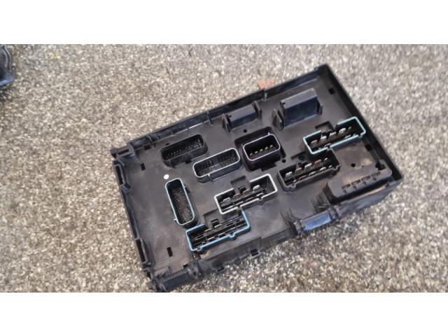 Блок предохранителей 05144509AE Chrysler Voyager