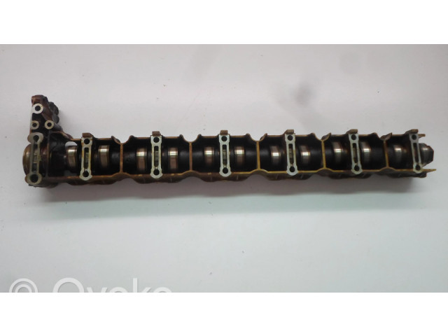 Распределительный валик