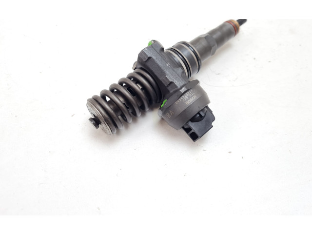 Vstřikovač 038130073AG, 0414720215 Volkswagen Caddy BJB