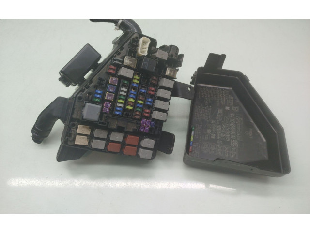 Pojistková skříňka MB503702B Subaru Outback (BS) 2015