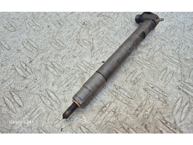 Vstřikovač 28489548 Opel Antara