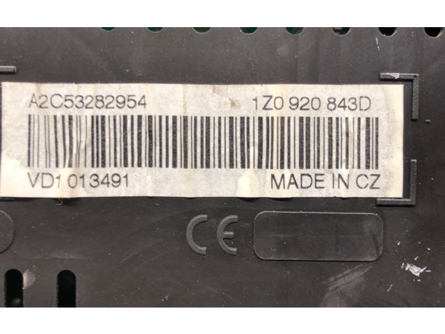 Панель приборов 1Z0920843D Skoda Octavia Mk2 (1Z)