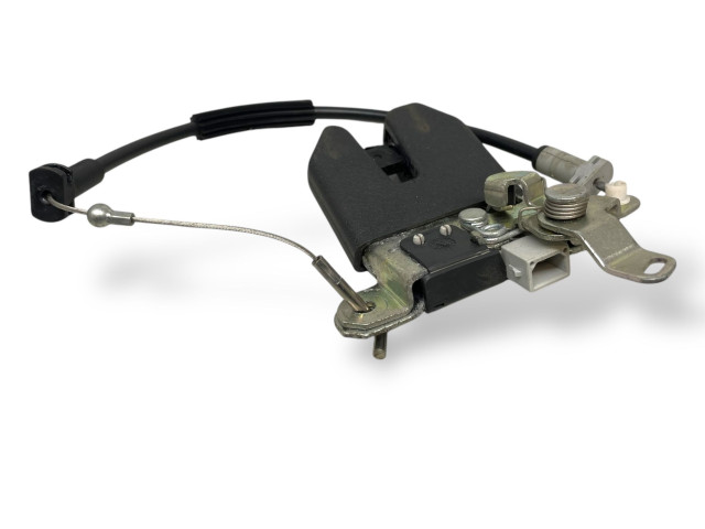 Замок багажника 3U5827505    Skoda Superb B5 (3U) 2001 - 2008 года