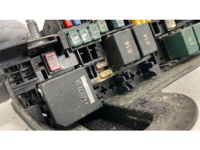 Блок предохранителей 32265194 Volvo XC40